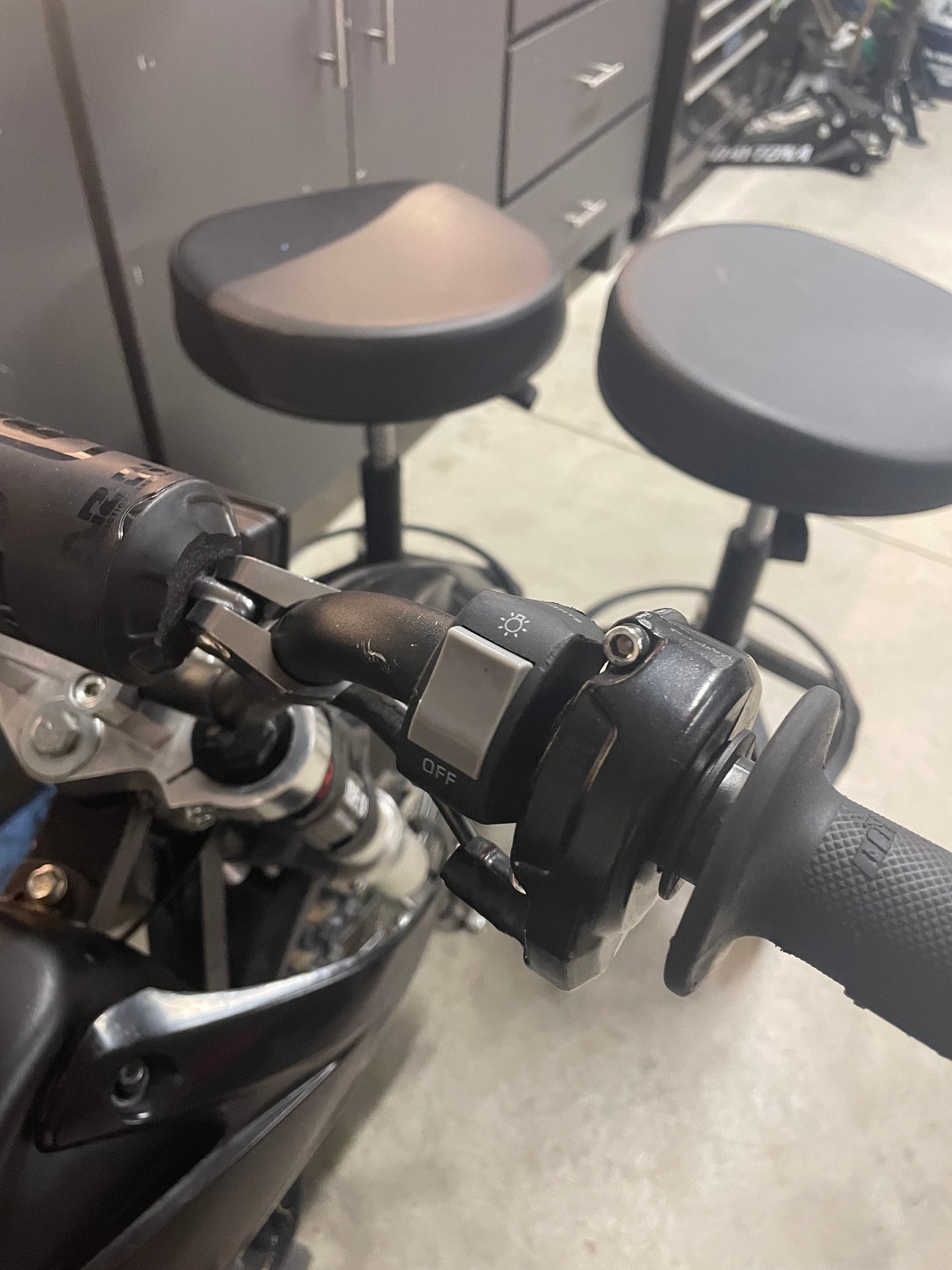 Light switch plus battery pack