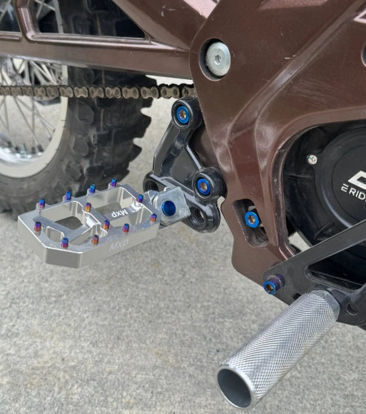 E-Moto peg bracket bolts(4 pc)